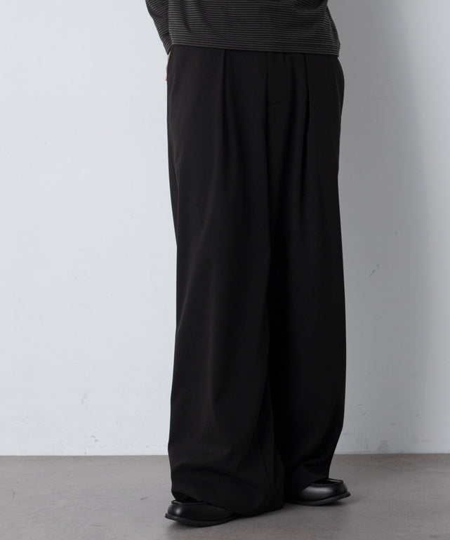 ブラック モデル：180cm L着用