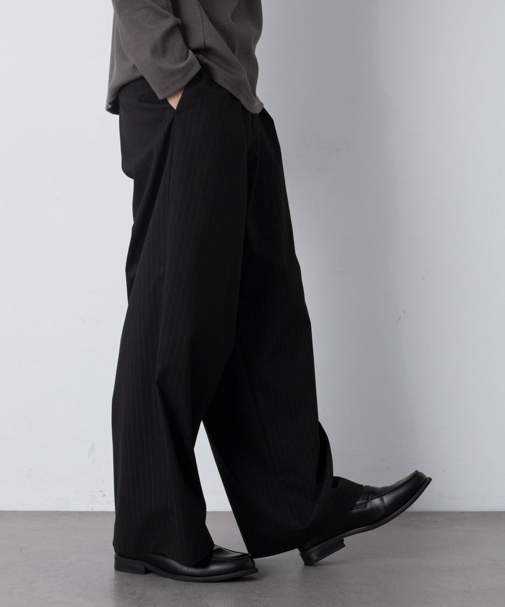 ブラックストライプ モデル：180cm L着用
