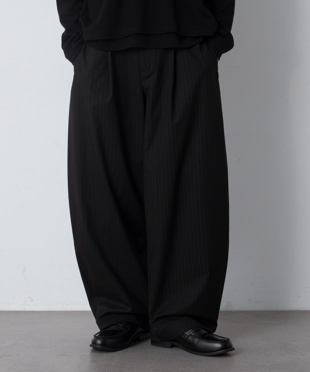 ブラックストライプ モデル：180cm L着用