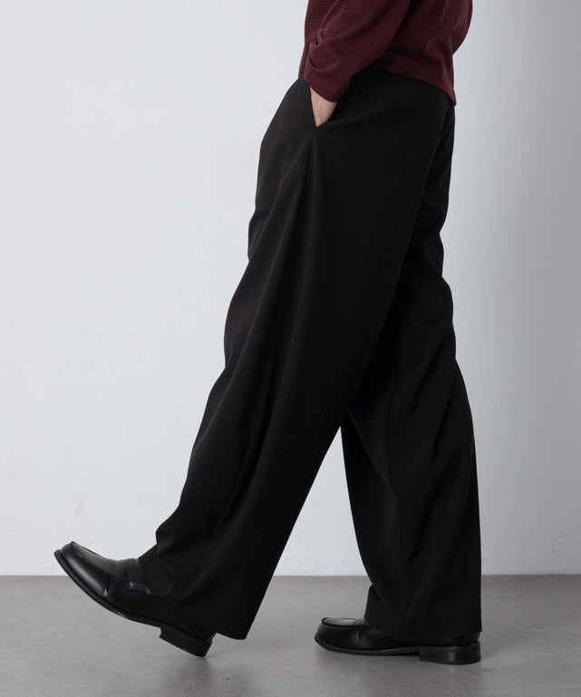ブラック モデル：180cm L着用