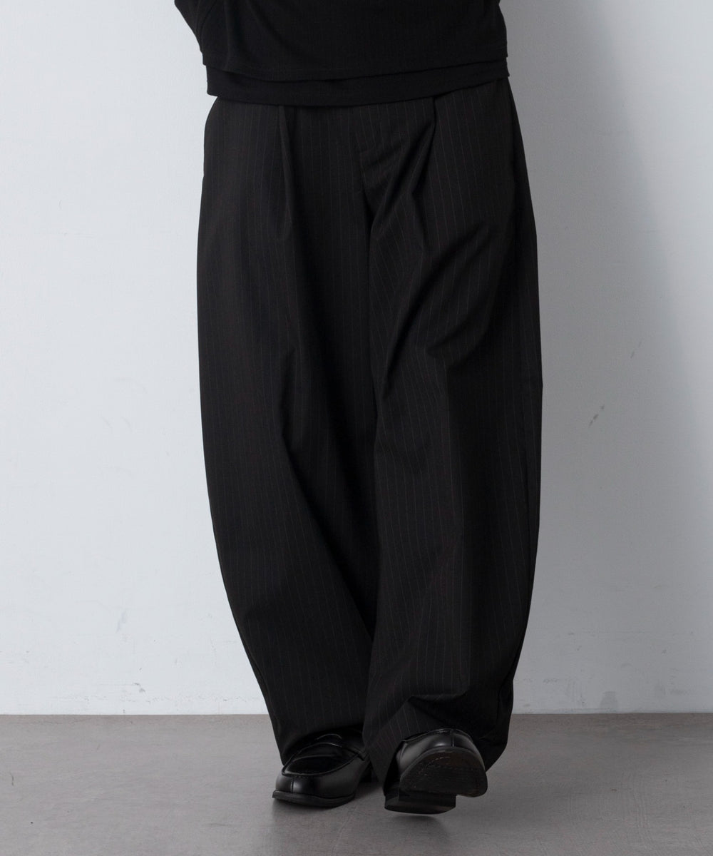 ブラックストライプ モデル：180cm L着用