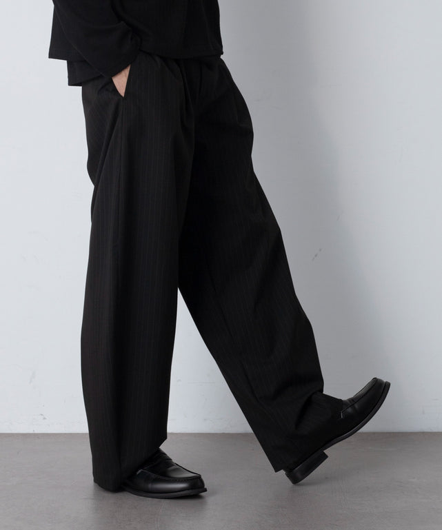 ブラックストライプ モデル：180cm L着用