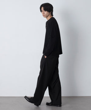 ブラックストライプ モデル：180cm L着用