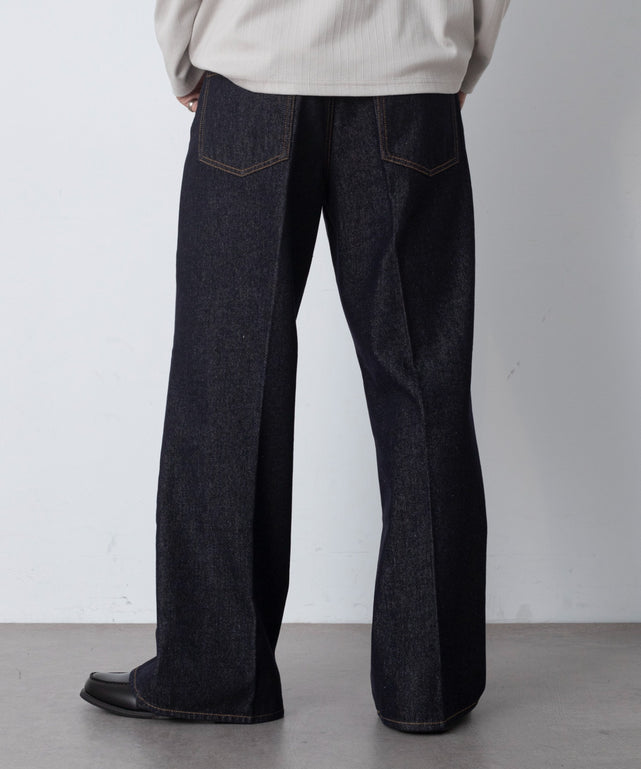 デニムインディゴ モデル：180cm L着用