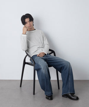 ホワイト モデル：180cm L着用