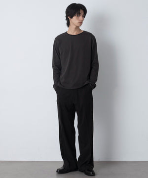 ブラックボーダー モデル：180cm L着用
