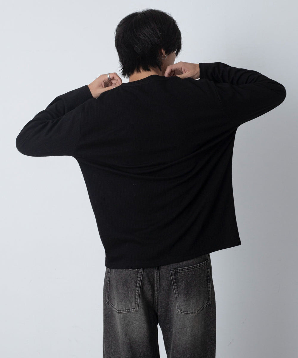 ブラック モデル：180cm L着用