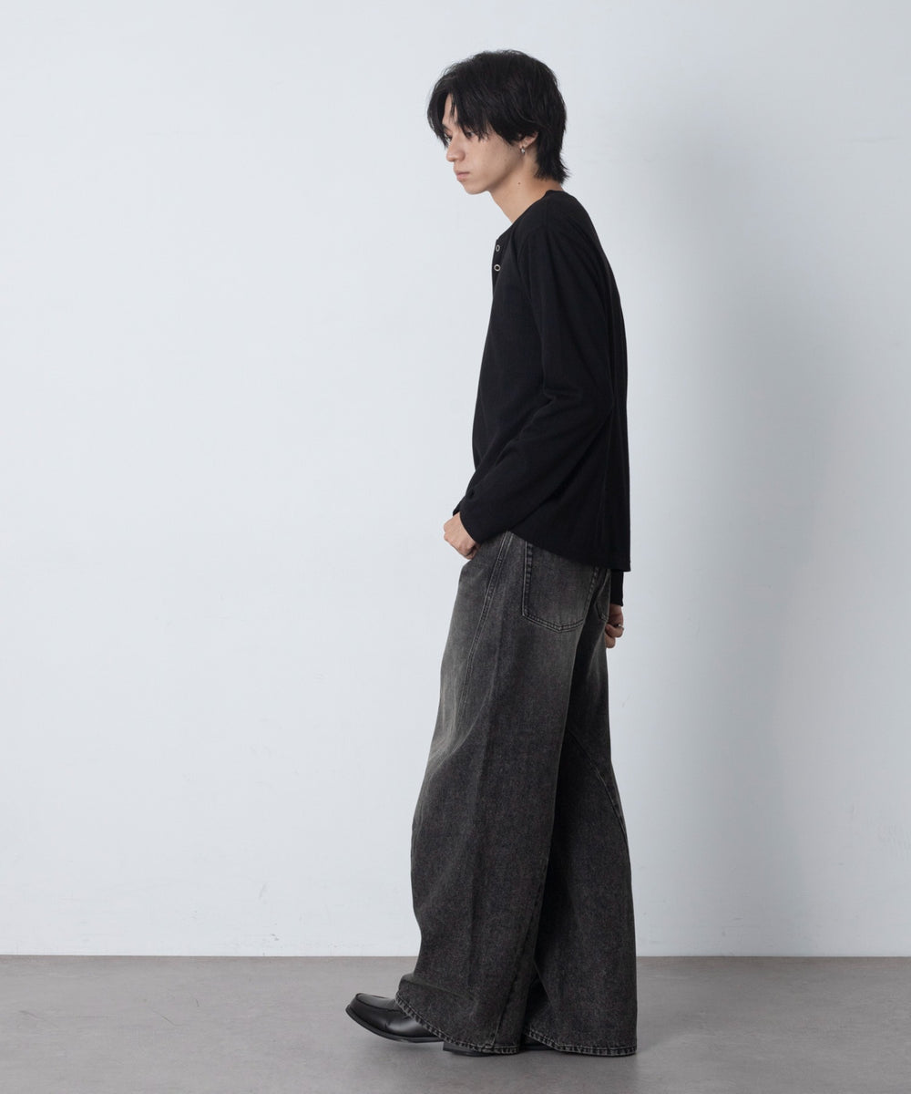 ブラック モデル：180cm L着用