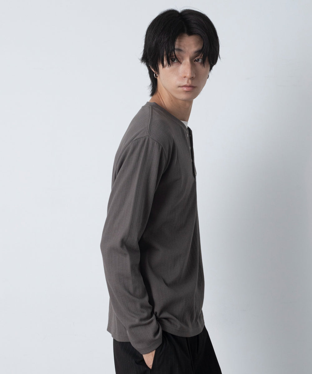 チャコール モデル：180cm L着用