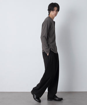 チャコール モデル：180cm L着用