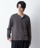 リングドットヘンリーネックニットプルオーバー/ブラウン モデル：180cm L着用