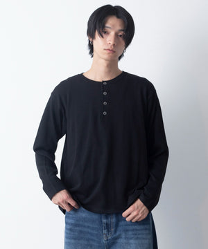 ブラック モデル：180cm L着用