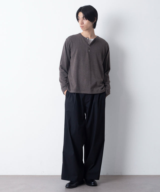 ブラウン モデル：180cm L着用