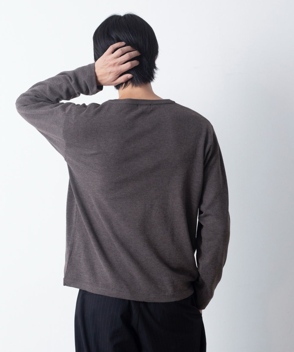 ブラウン モデル：180cm L着用