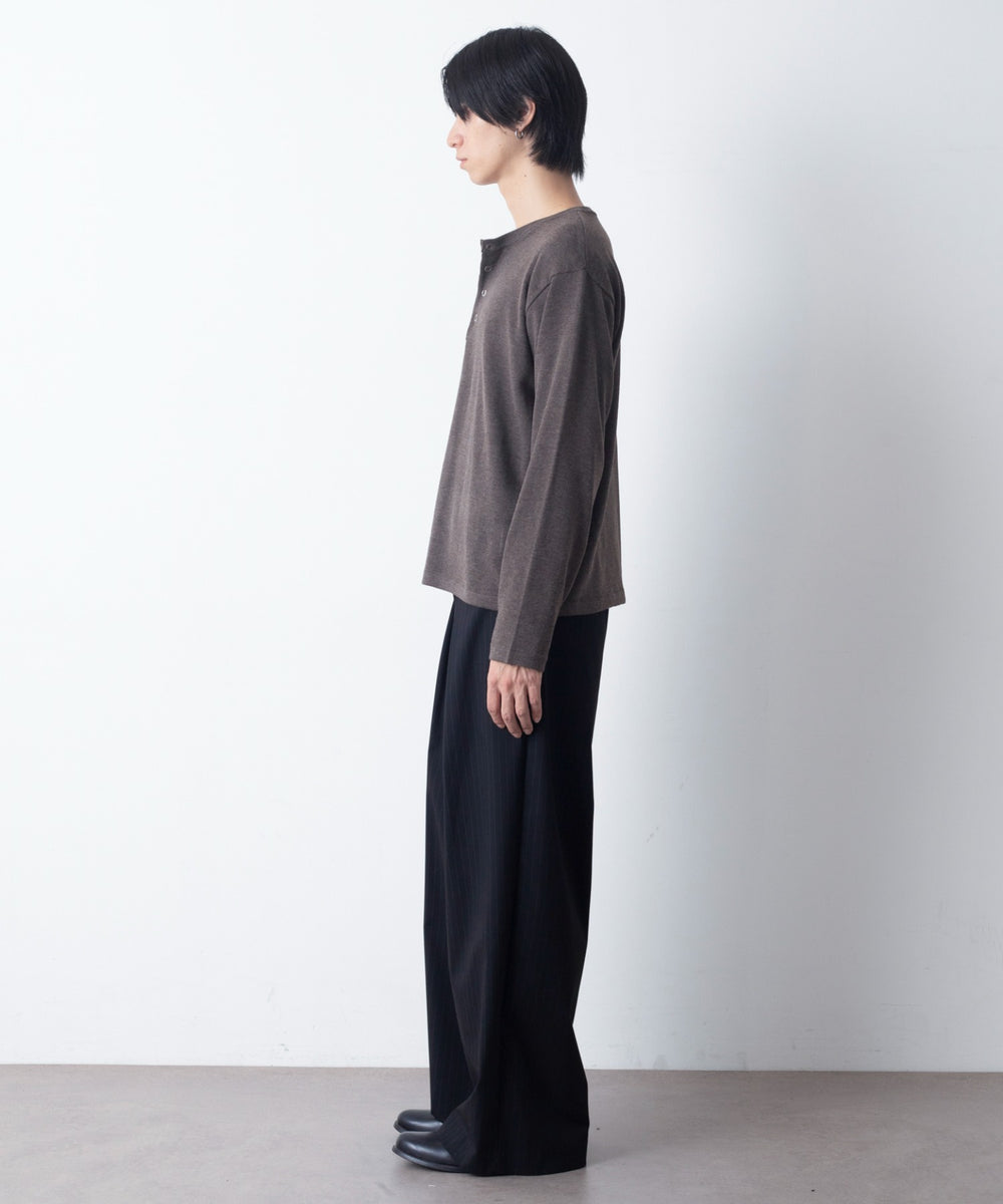 ブラウン モデル：180cm L着用