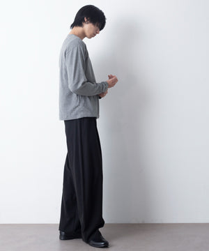 グレー モデル：180cm L着用