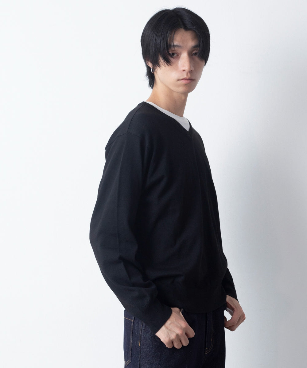 ブラック モデル：180cm L着用