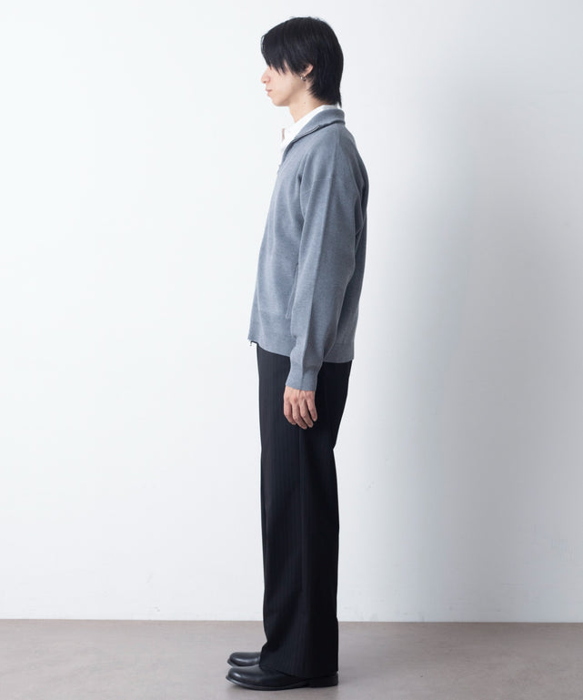 グレー モデル：180cm L着用