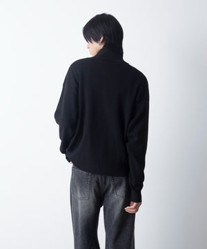ブラック モデル：180cm L着用