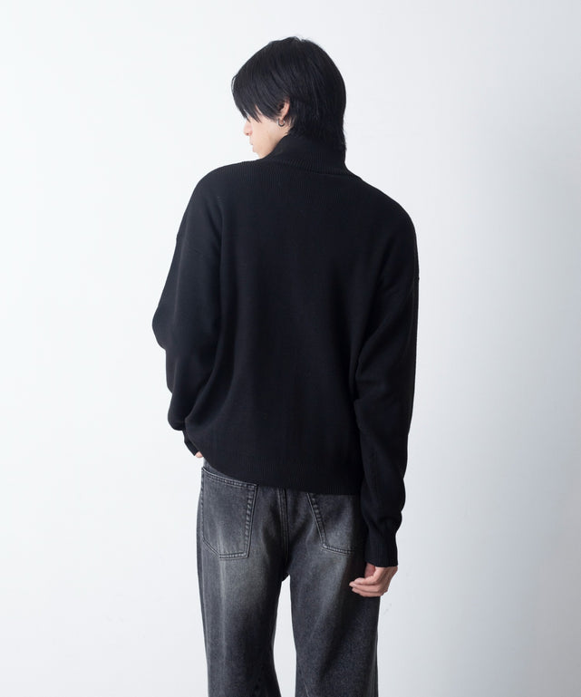 ブラック モデル：180cm L着用