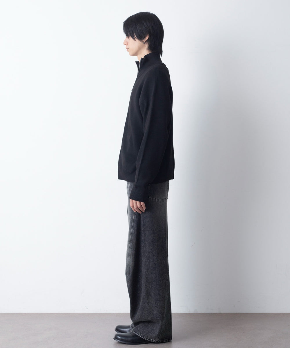 ブラック モデル：180cm L着用