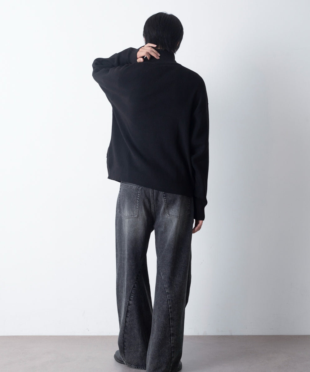 ブラック モデル：180cm L着用