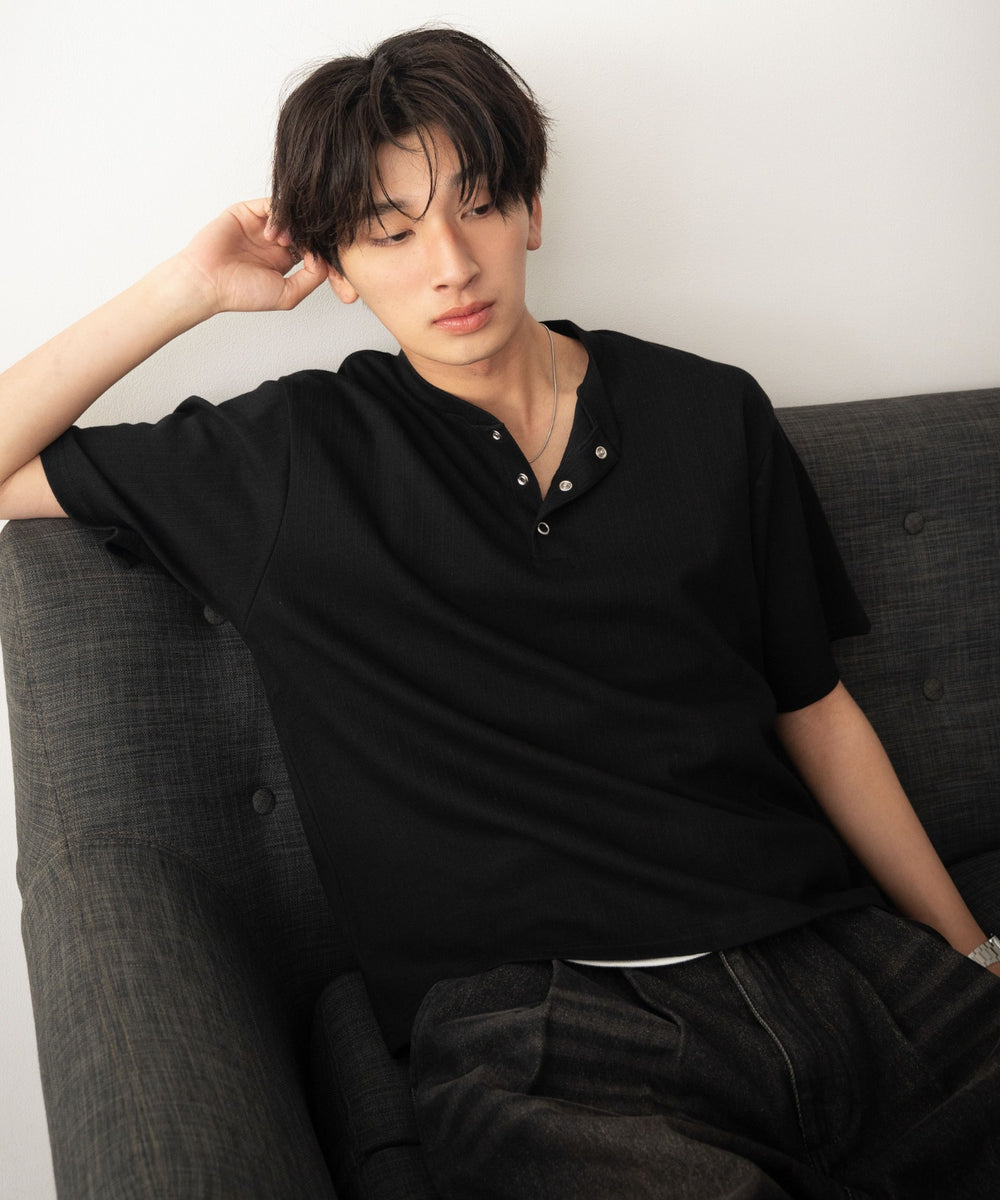 ブラック モデル：180cm M着用