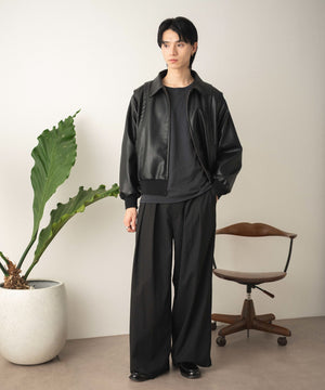 ブラック モデル：180cm L着用