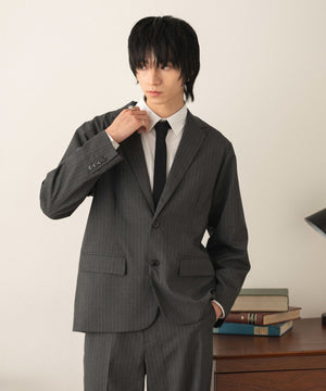 グレーストライプ モデル：180cm L着用