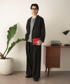 ブラック モデル：180cm L着用