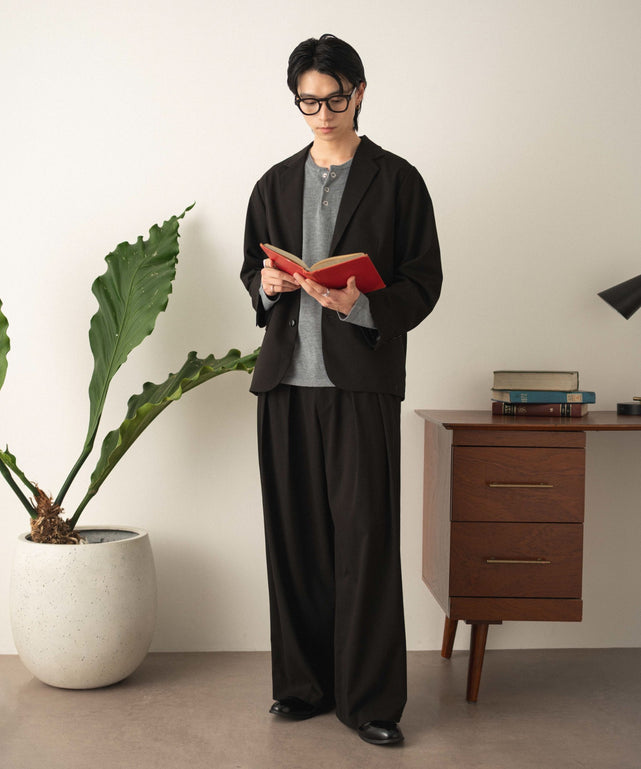 ブラック モデル：180cm L着用