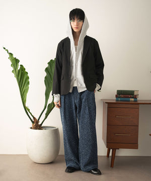 ブラックストライプ モデル：180cm L着用