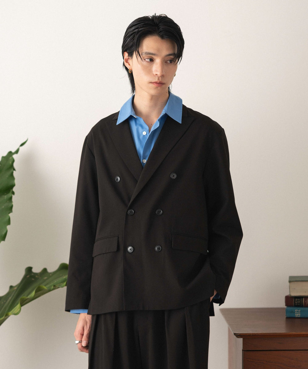 ブラック モデル：180cm L着用