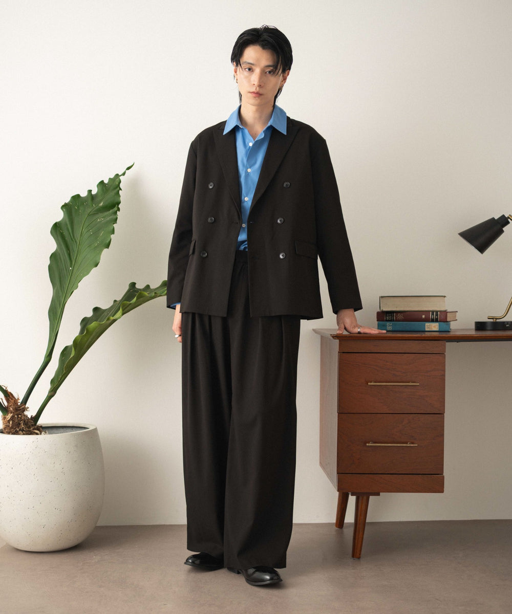 ブラック モデル：180cm L着用