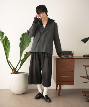 グレーストライプ モデル：180cm L着用