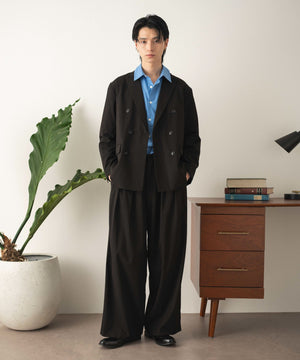 ブラック モデル：180cm L着用