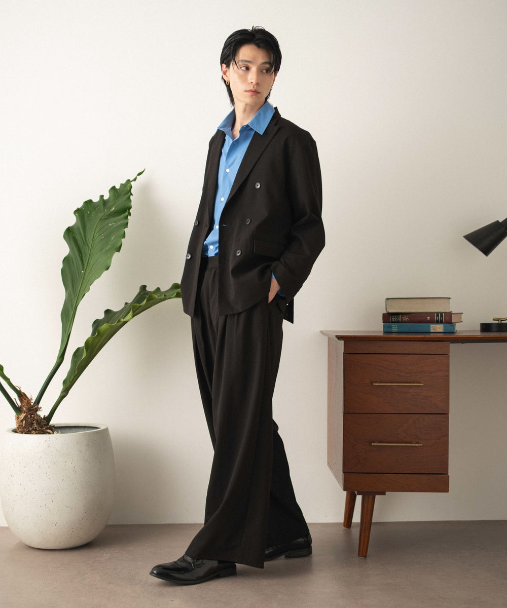 ブラック モデル：180cm L着用