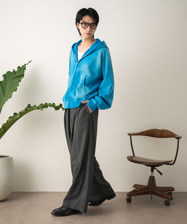 グレーストライプ モデル：180cm L着用