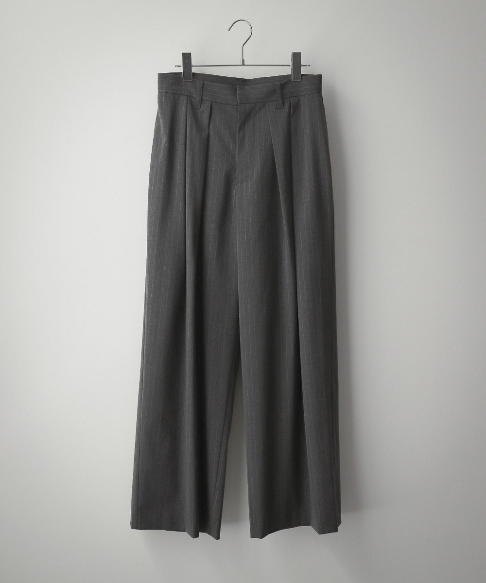 グレーストライプ