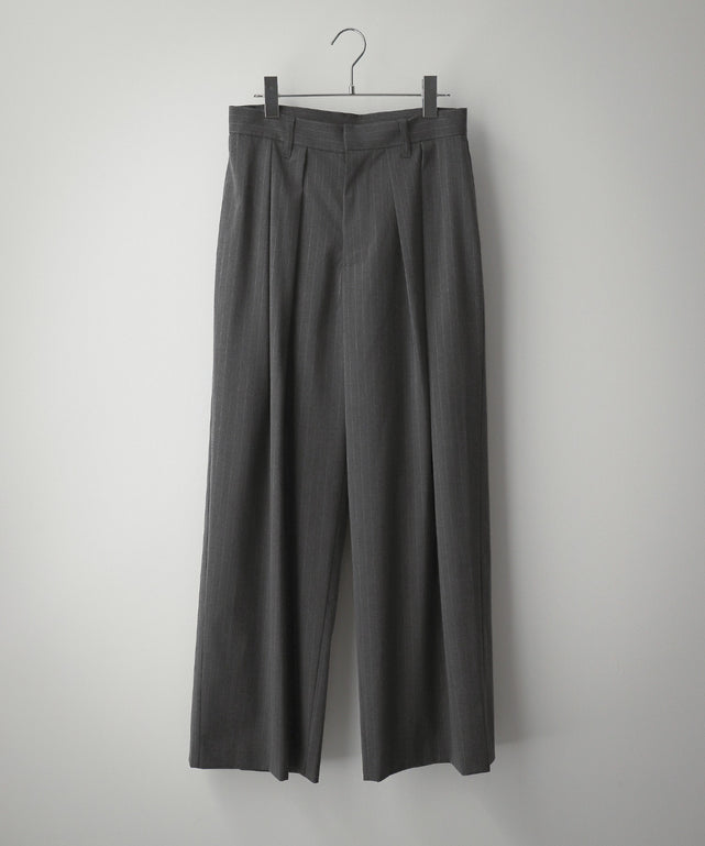 グレーストライプ