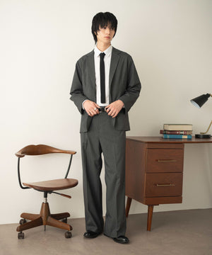 グレーストライプ モデル：180cm L着用