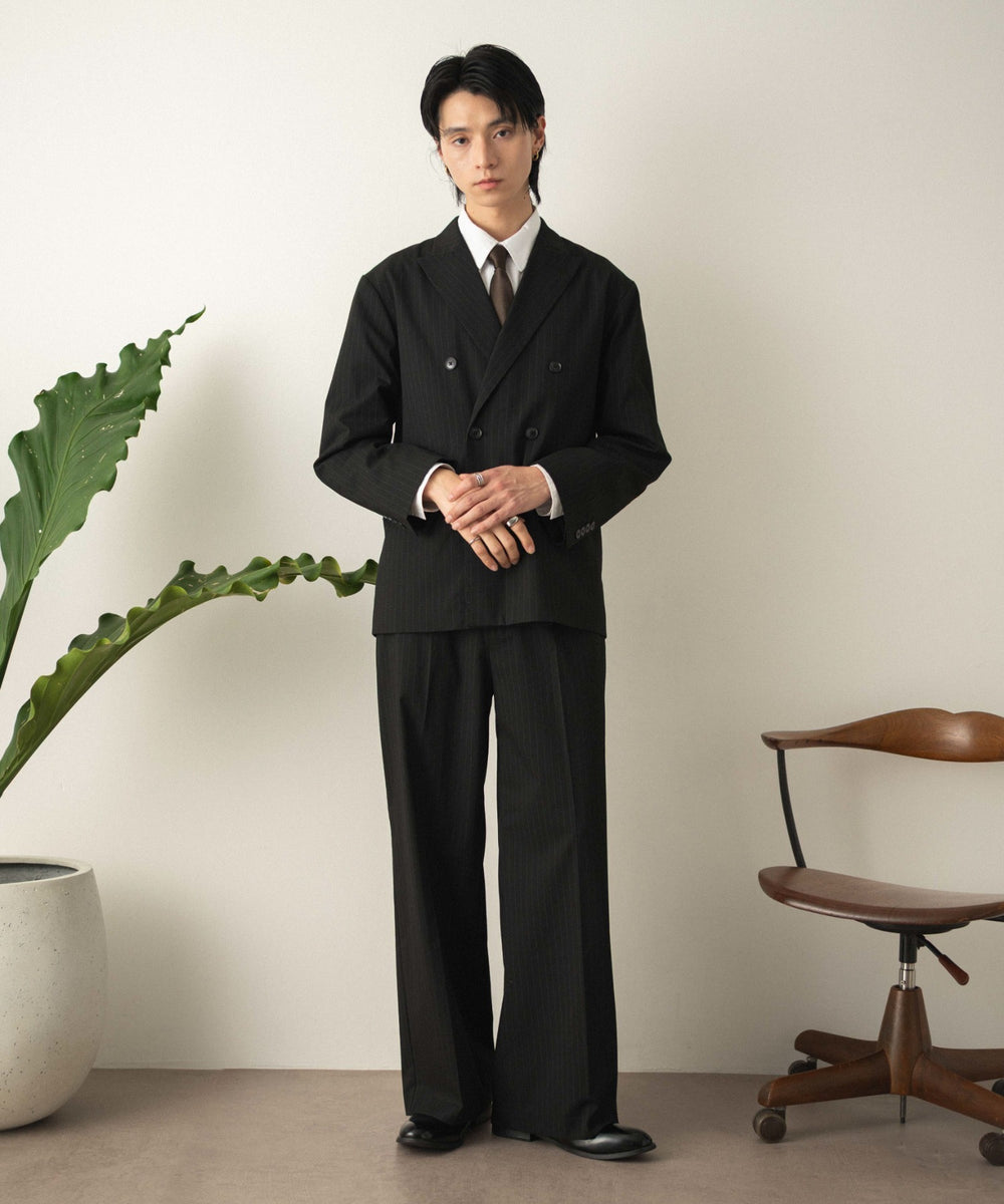 ブラックストライプ モデル：180cm L着用