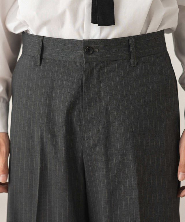 ワイドストレートスラックス