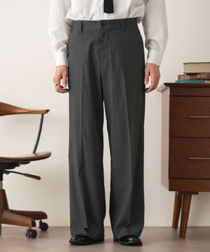 グレーストライプ モデル：180cm L着用