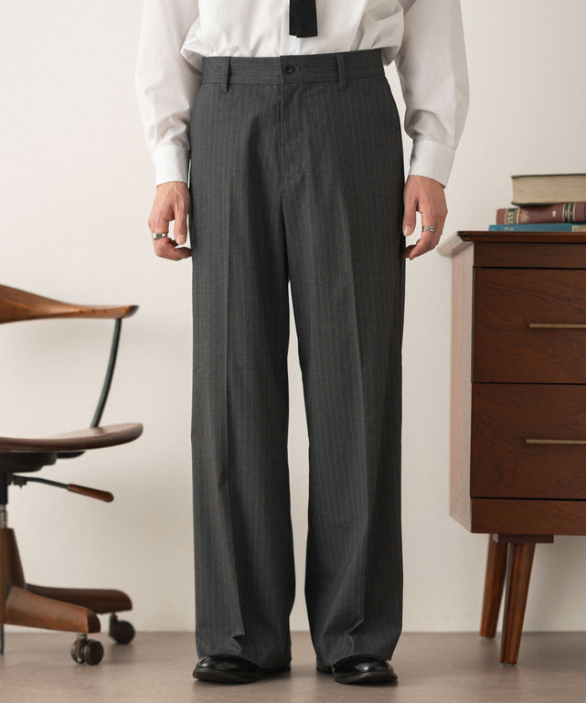 グレーストライプ モデル：180cm L着用