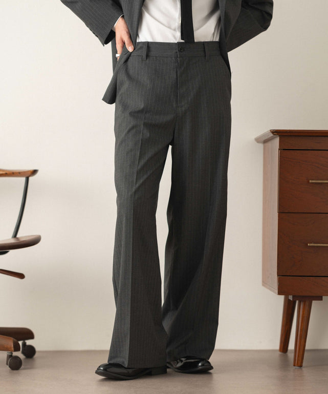 グレーストライプ モデル：180cm L着用