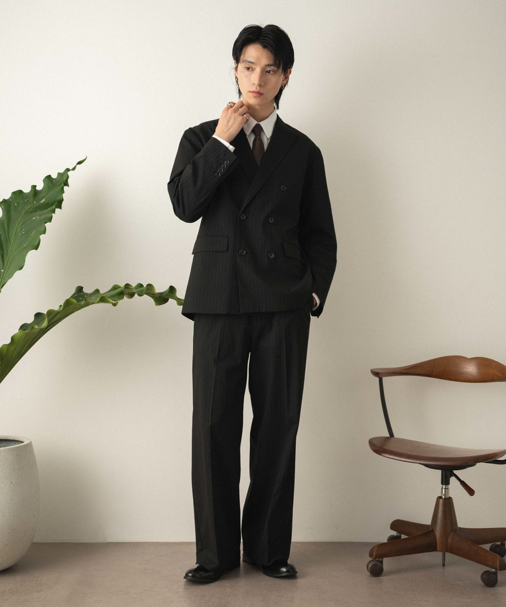 ブラックストライプ モデル：180cm L着用