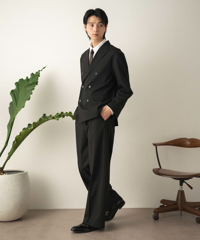 ブラックストライプ モデル：180cm L着用