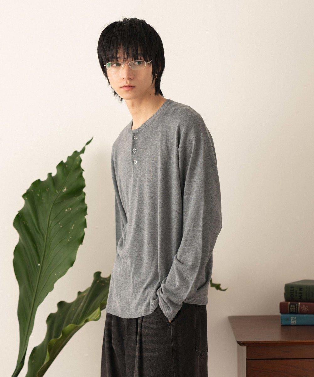 グレー モデル：180cm L着用