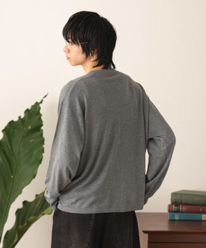 グレー モデル：180cm L着用